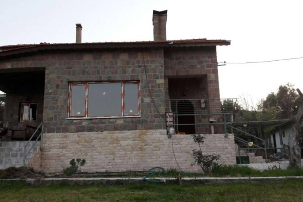 Villa Mordogan Tas Konakta Doga Ve Deniz Tatili à Karaburun  Extérieur photo